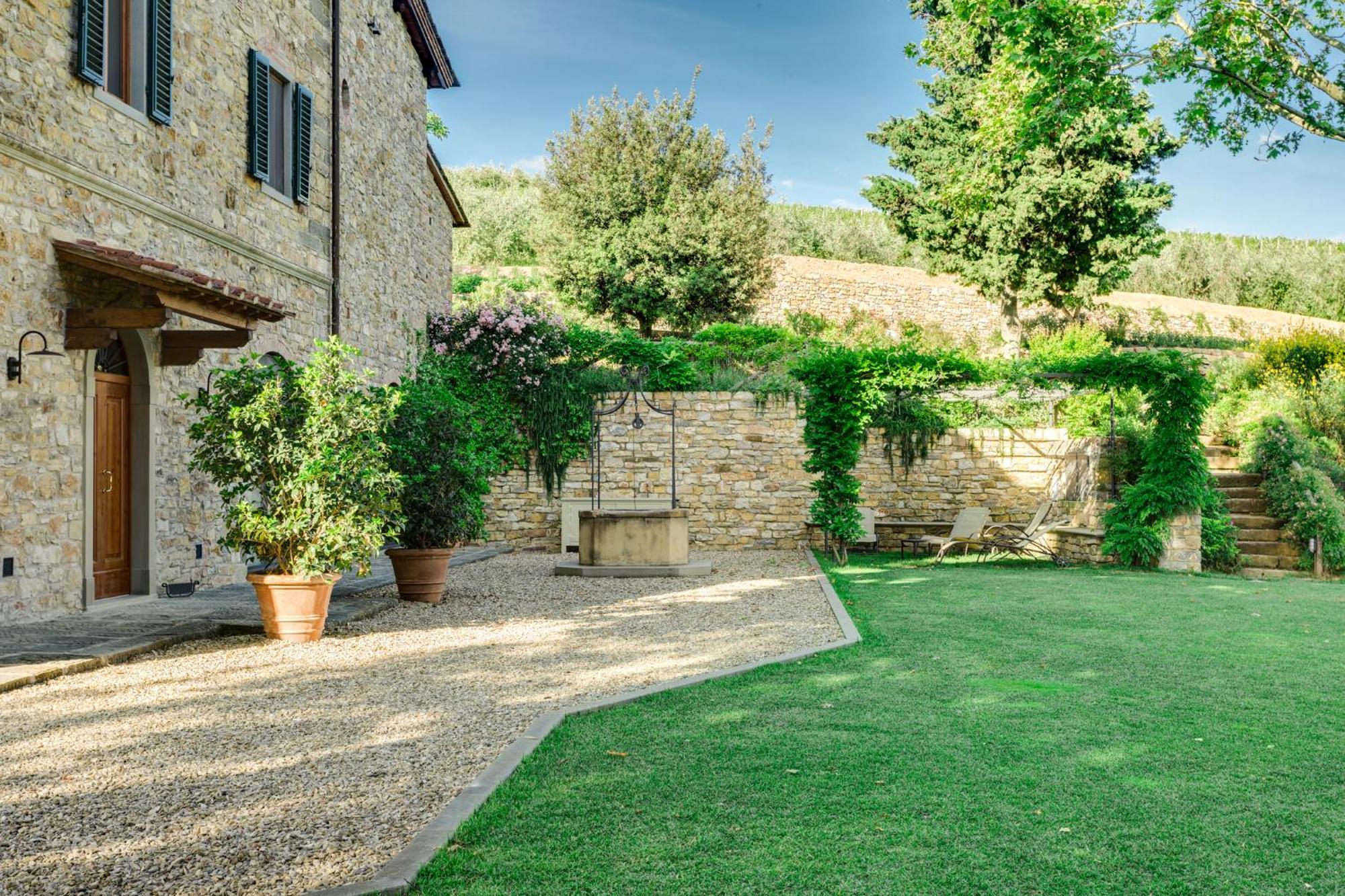 La Valletta Boutique Wine Estate Panzano in Chianti Екстер'єр фото